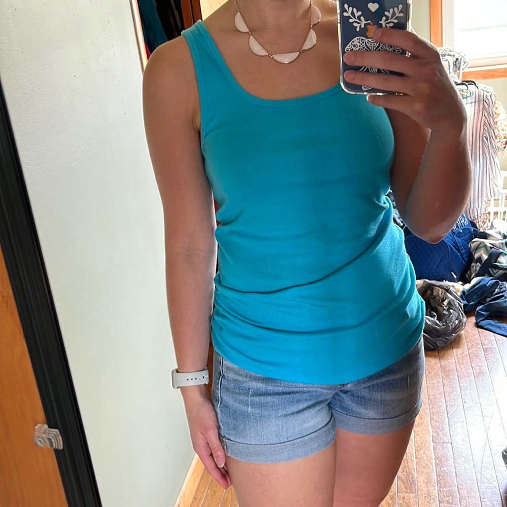 Women’ Old Navy tank top